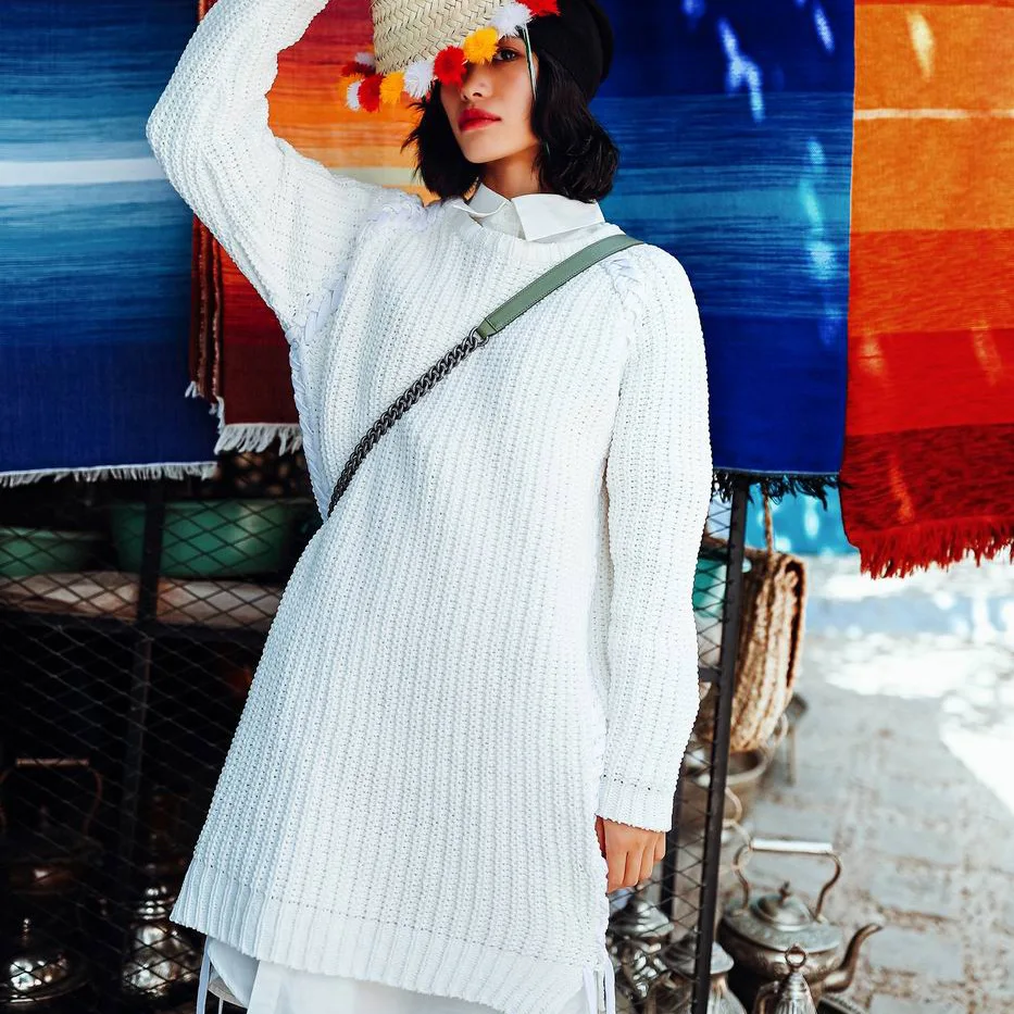 

2019 Fall New 100 Women's Basic Solid-colored Long Sweater College Wind Loose Sweater Dress Pullovers O-Neck Women Sweaters
