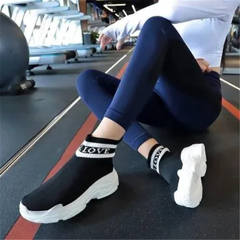 

2019 Women Sports Elastic Socks Sneakers High Top New Breathable Zapatillas Mujer Ladies Platform Winter velvet Women's Shoes