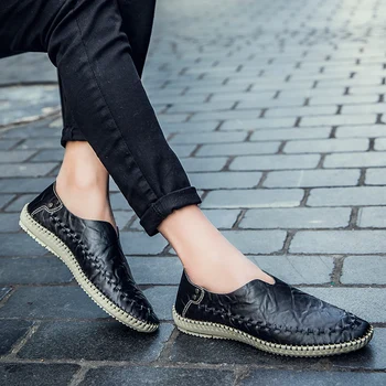 

Genuine Leather Men Casual Shoes slip on High Quality Mens Loafers Moccasins Breathable Black fashion Driving Shoes men