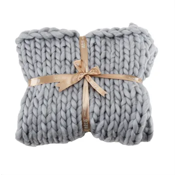 

Portable Thick Line Giant Yarn Knitted Blanket Hand Weaving Photography Props Blankets Soft Knitting Blankets