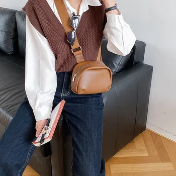 

Korean bag women's bag 2020 new niche design small square bag ins fashion fashion net red Single Shoulder Messenger Bag Shoulder