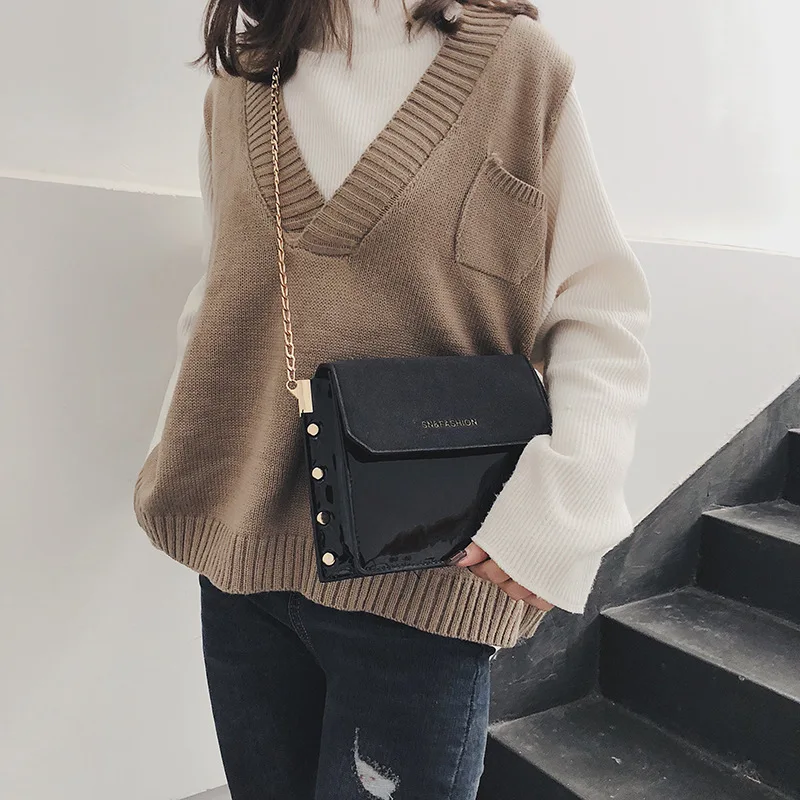 

INS Super Fire Patent Leather Bag with Chain 2019 New Style Fashion Korean-style Bright Surface Rivet Square Sling Bag Fashion S