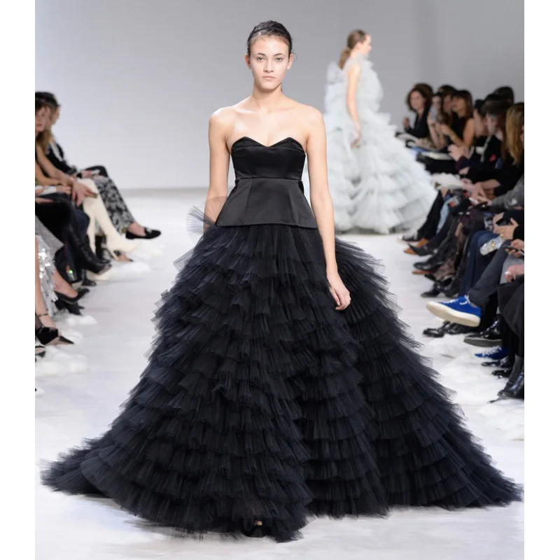 Пышные торжественные платья черного цвета vestido de festa longo с открытыми плечами длинные платья для выпускного вечера длиной до пола многоуровневый наряд из тюля на заказ
