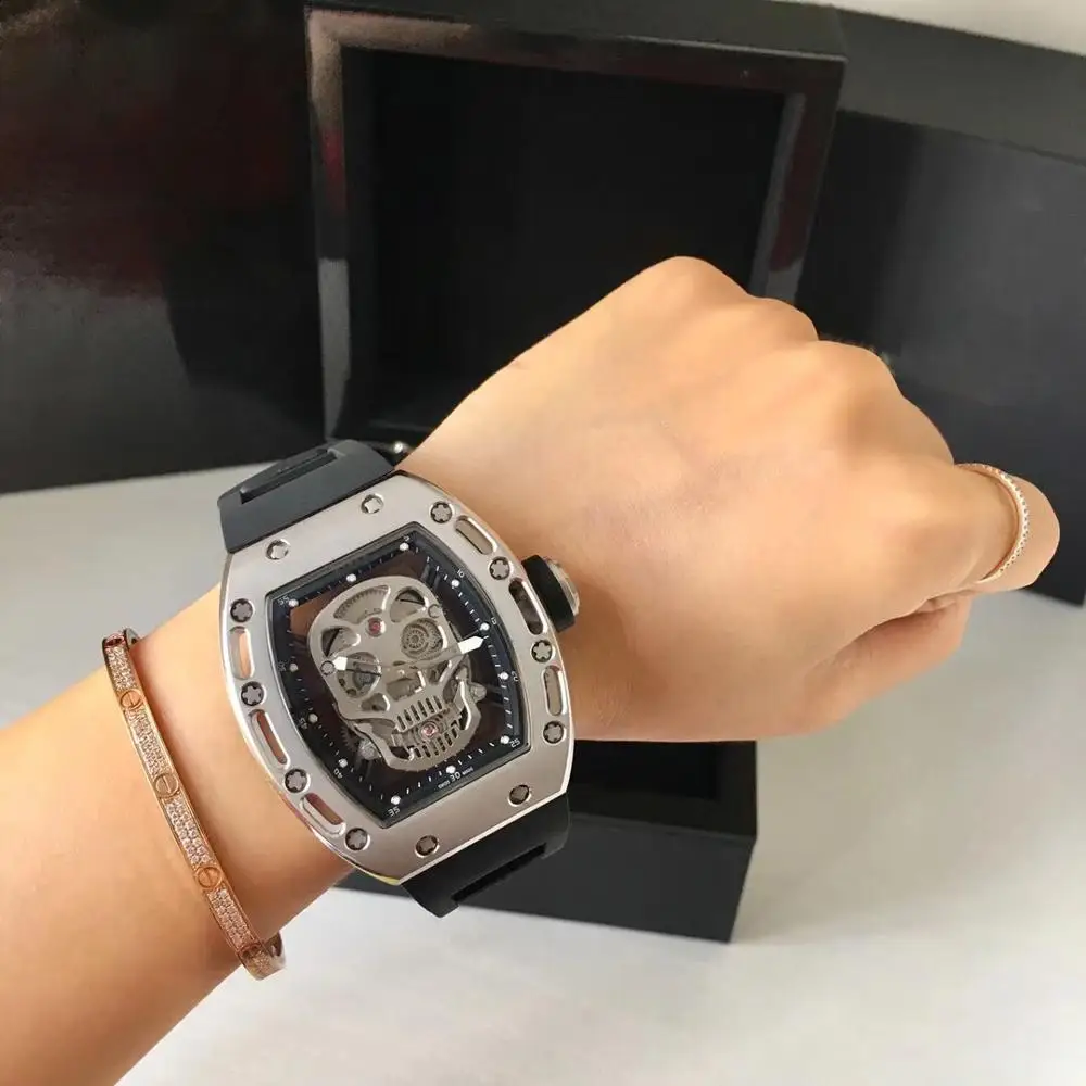

WG0987 Mens Watches Top Brand Runway Luxury European Design Automatic Mechanical Watch