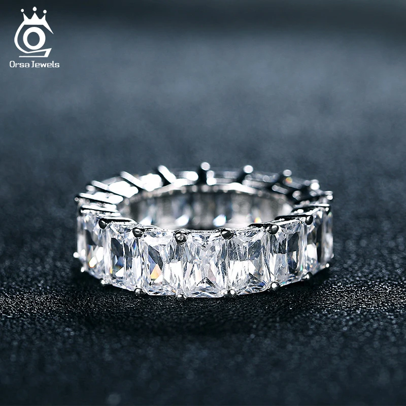 ORSA JEWELS Роскошные Кольца Один Ряд 17 Штук Сверкающих ААА Австрийских Фианитов 0.7 мм Модный Серебряный Цвет Кольцо для Женщин OR146