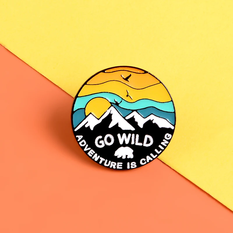 Go Wild Adventure в вызове круглая эмалированная булавка Полярный значок медведь
