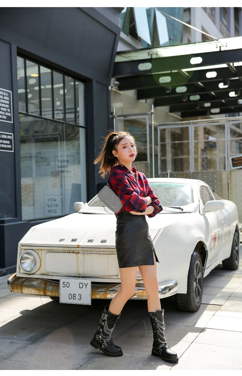 Модные мотоциклетные ботинки из натуральной кожи высокого качества Красивые Винтажные ботинки на платформе и толстом низком каблуке сапоги В рыцарском стиле со складками