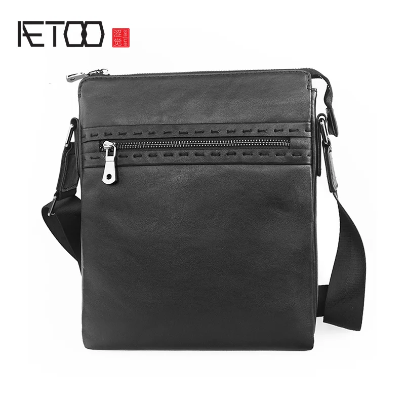 

AETOO Leather men's messenger bag, men's top layer cowhide trendy shoulder bag, fashionable casual large-capacity men's bag