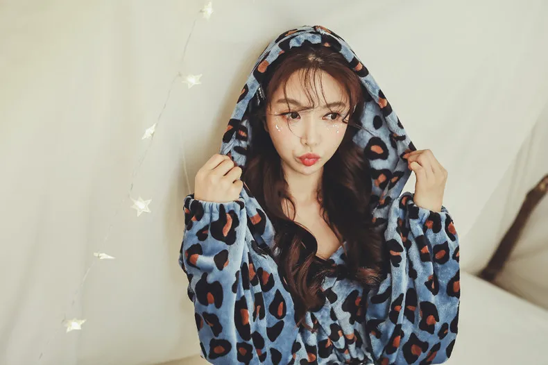 11834643009_97814745