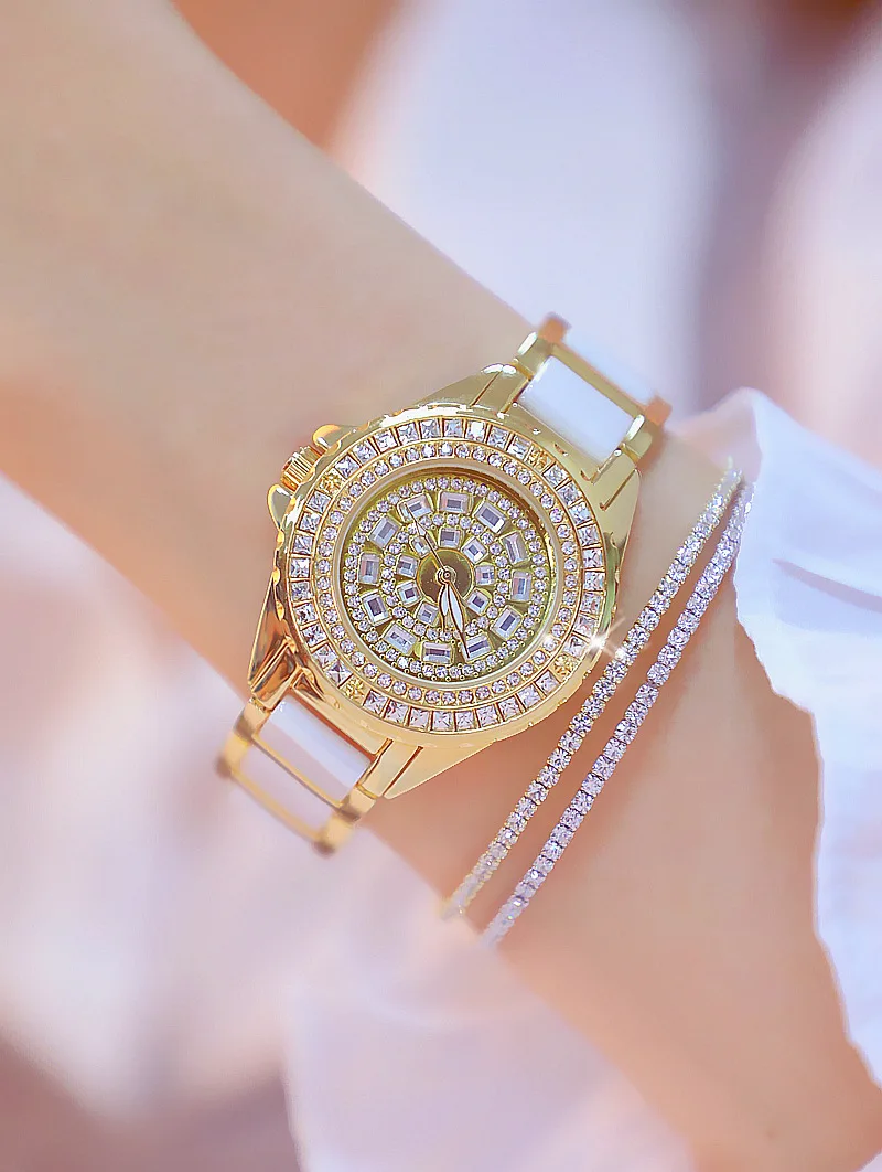 10897221148_381868954