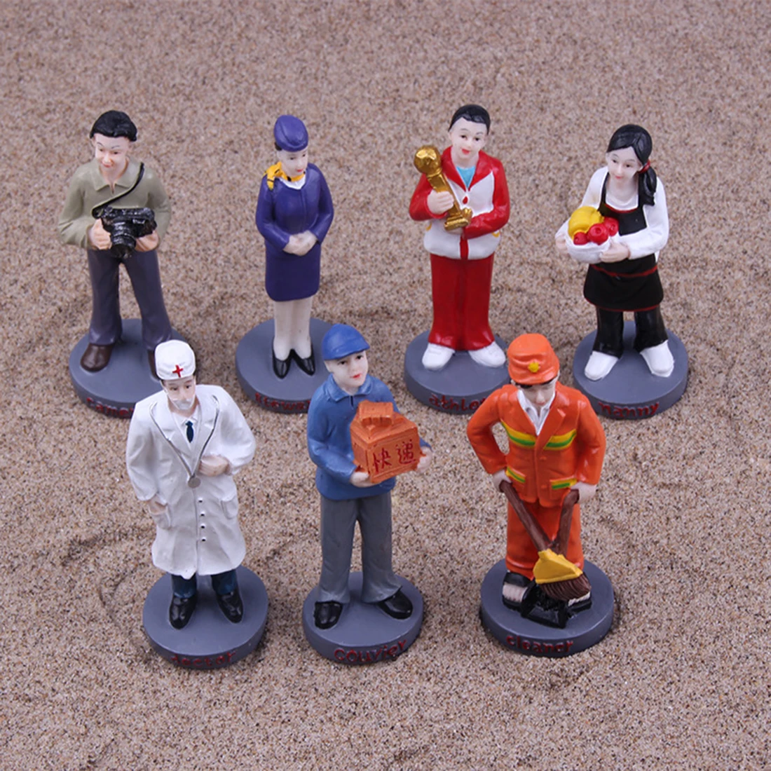  New 7Pcs 1:20 Sand Table Figure Model Kit Worker Doctor Athlete Babysitter Pregnant Woman Model - R