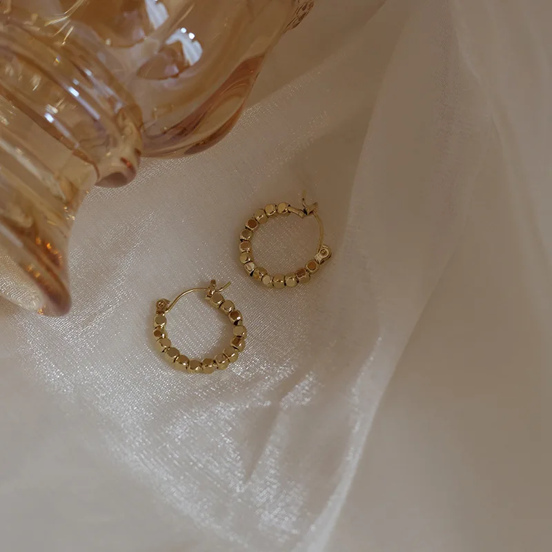 

Vintage Metal Ball Hoop Beaded Gold Hoop Earrings Round Circle Ear Earrings Stainless Steel Accessories Earrings Jewelry