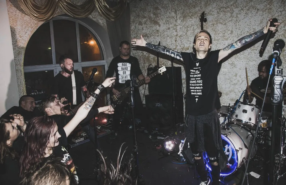 Uab6f2bcb091f4336824b72e811334943Q