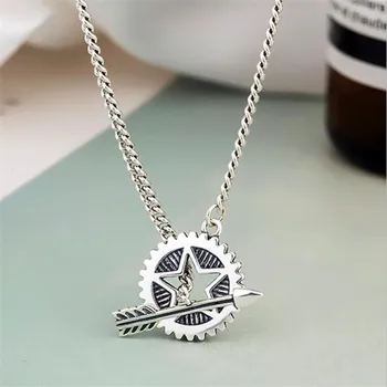 

New Arrival Personality One Arrow Through The Heart 925 Sterling Silver Jewelry Retro Hollow Star Pendant Necklaces H173