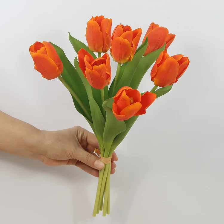 

High-End Model Bouquet Handfeel Moisturizing 7 Head Tulip Living Room Table Decorative Flower Soft Loading Flower Arrangement Ar