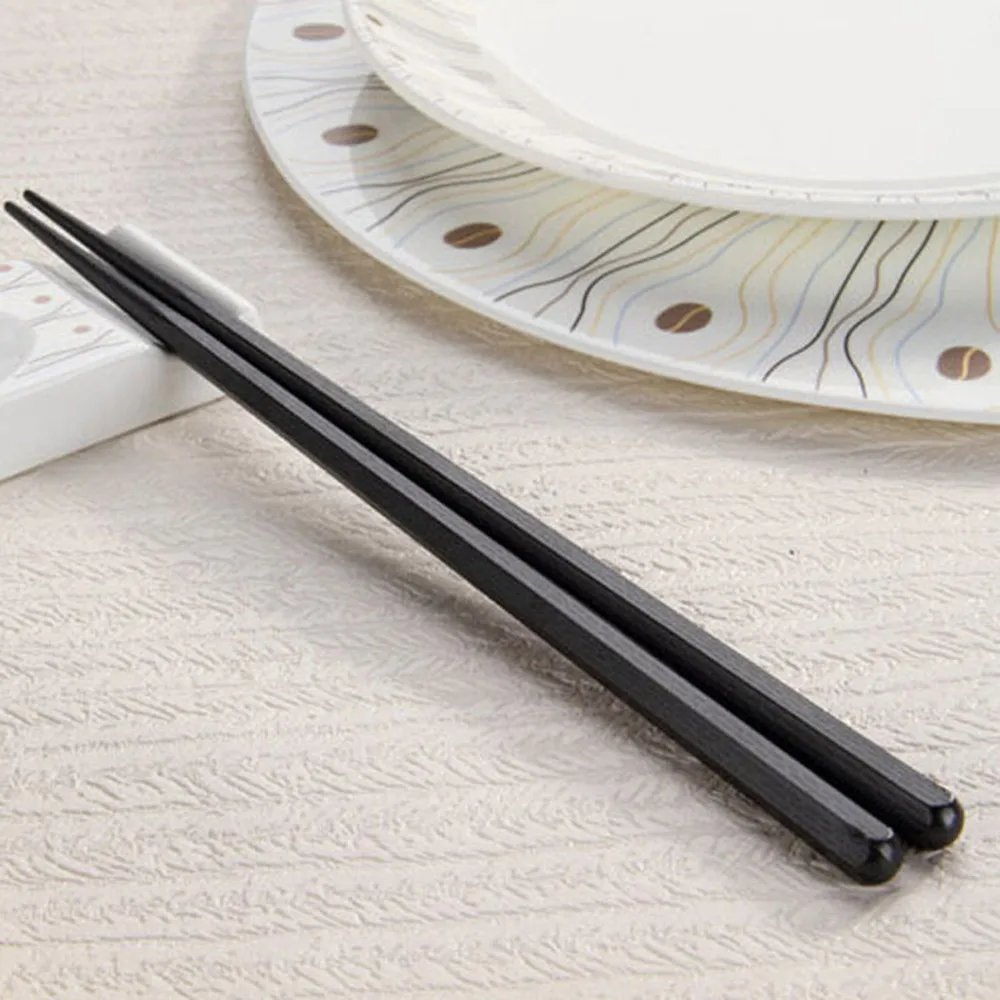 1Pair-Japanese-chopsticks-Alloy-Non-Slip-Sushi-Food-sticks-Chop-Sticks-Chinese-Gift-palillos-japoneses-reusable (3)