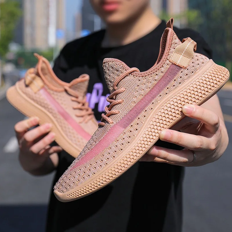 

2019 Hot Selling Breathable Coconut Shoes Men's Breathable Fly Woven Sports Footwear Running Shoes Summer MEN'S SHOES 350v2 Ball