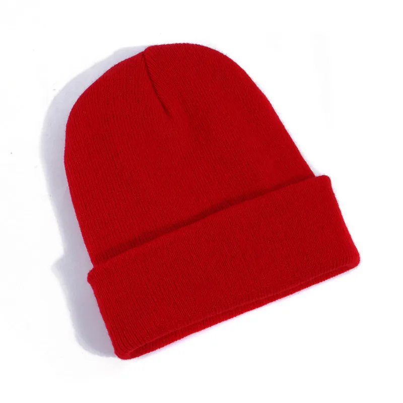 Милые зимние шапки бини вязанные одноцветные модные шапки осень зима унисекс теплая шапка s Дамская Повседневная Хип-хоп шапка с вышивкой - Цвет: Red