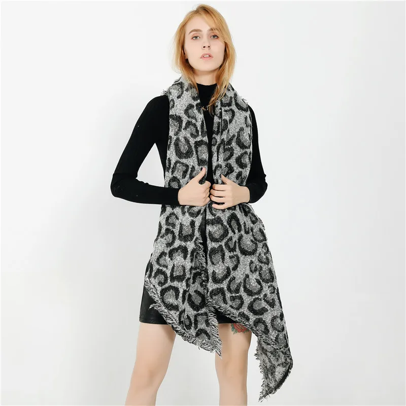 

Fashion Leopard Winter Scarf Women Wool Cashmere Scarves Female Oversize Shawl Wrap Blanket Warm 2019 new Fashion Shawl