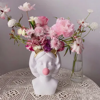 

Creative Bubble Blowing Girl Hydroponic Vase Home Table Ornaments Flower Arrangement Artificial Flower Home Face Vase Decoration