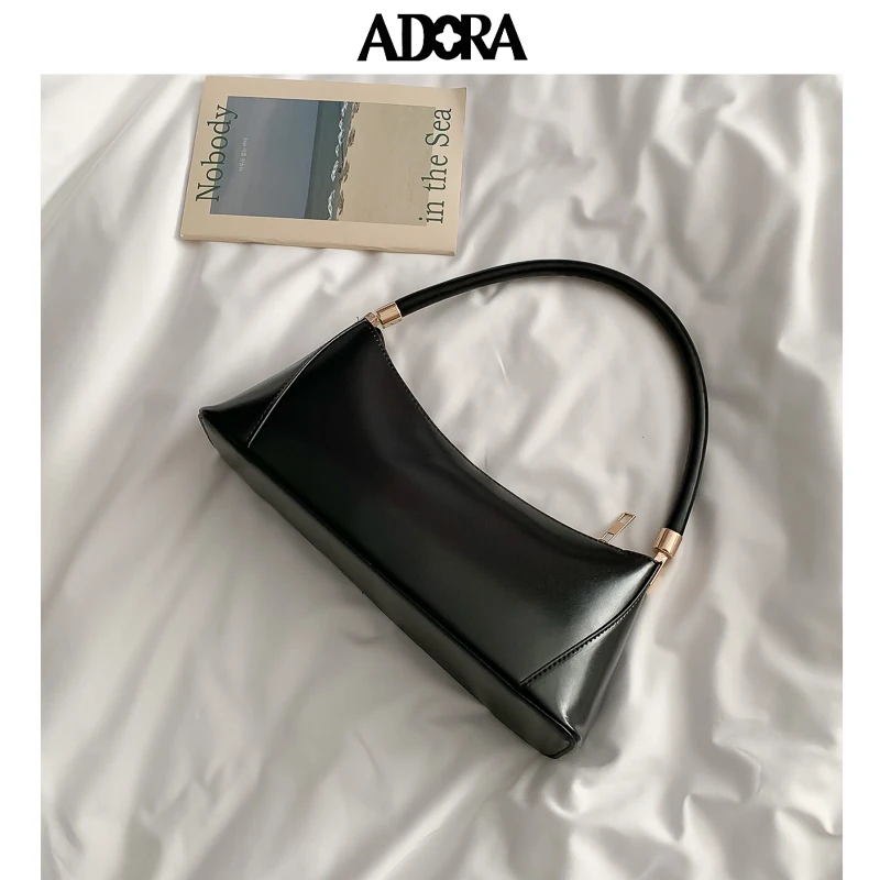

ADORA Luxury Handbags Women Bags Designer Handbag Bags for Women 2019 Purses and Handbags Clutch Vintage Baguette Pocket Staff