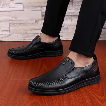 

Comfortable Casual Shoes Men Soft genuine Leather Loafers Men Shoes outdoor slip on Breathable Flats Moccasins Shoes men