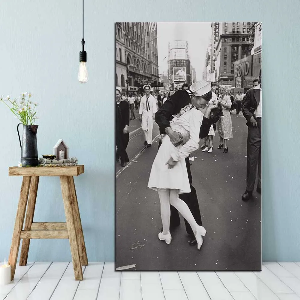 Винтажная художественная черно-белая фоторамка постер поцелуй победы Нью-Йорк