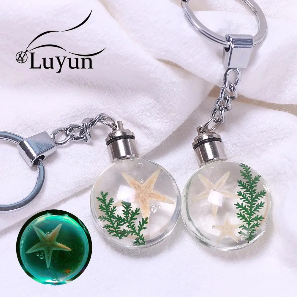 

Luyun Lucky Real Starfish Keychain Round Crystal Glass Keychain Customizable Wholesale