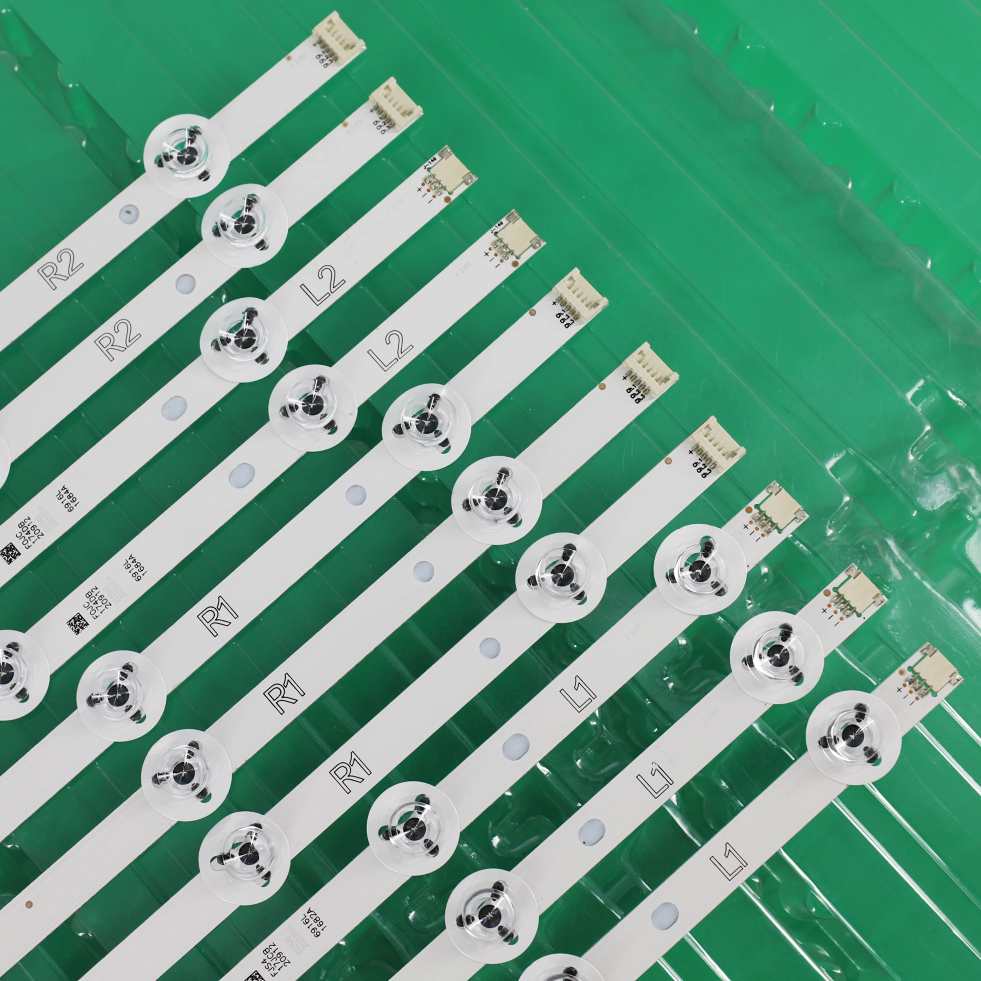 Рисунок 5 - Светодиодная лента для телевизора LG 42 дюйма