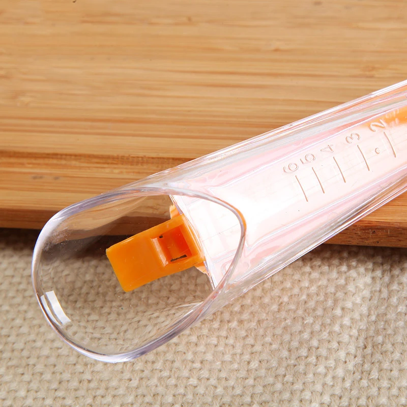 

Yeast Measuring Cup With Sealing Clip Clamp Meter Device Accuracy Cake Bread Measuring Cup with Scale Baking Kitchen Tools