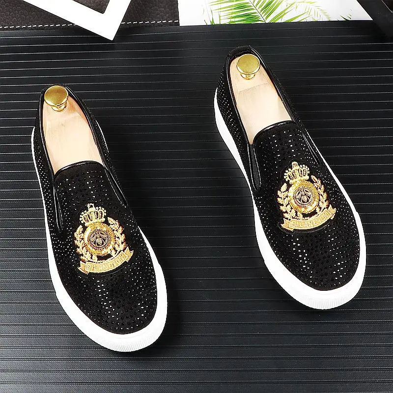 Мужские модные замшевые кожаные мокасины с вышивкой Стразы лёгкие туфли типа