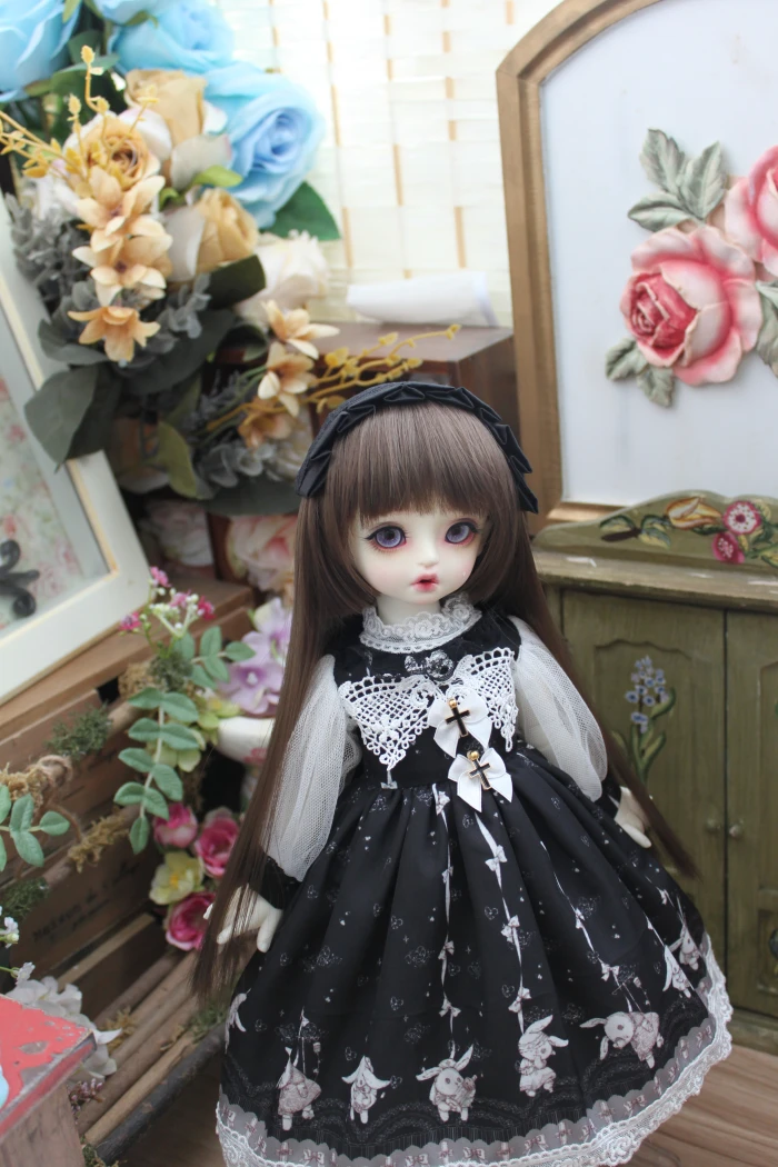 

BJD doll dress is suitable for 1/31/41/6 and Blythes giant baby MSD size fashion black noble cross dress + simple headpiece suit