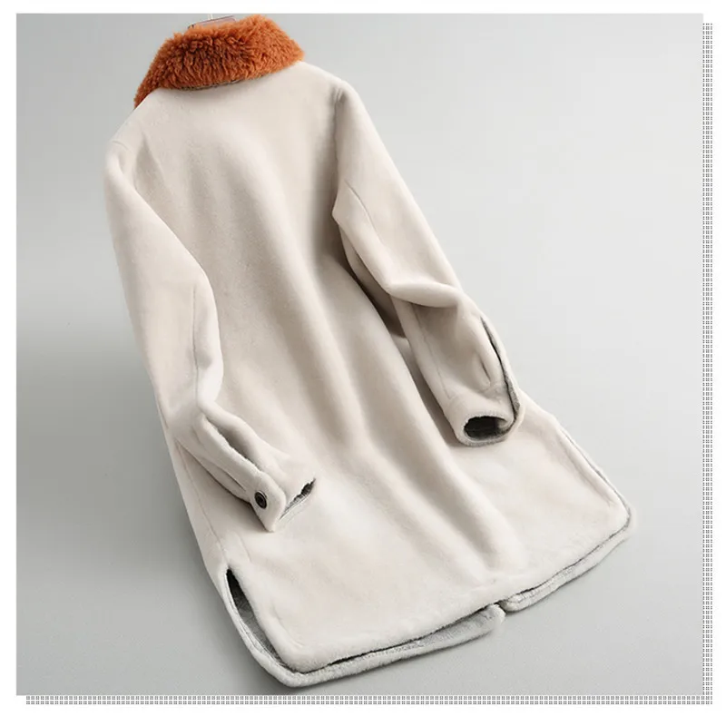 

Women's Real Fur Coat Sheep Shearing Fur Coat Female with Turn-down Collar Winter Sheep Sheared Wool Jacket WYQ1567