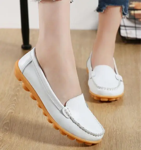 

2019 spring and autumn new casual white shoes