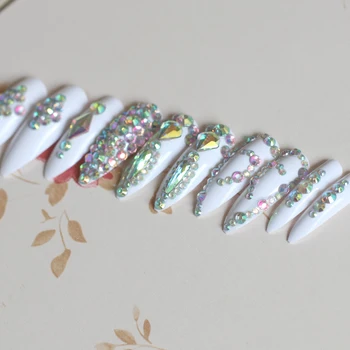 

24PCS Luxury high-end Jewelry crystal diamond Super long Candy colors False nails white