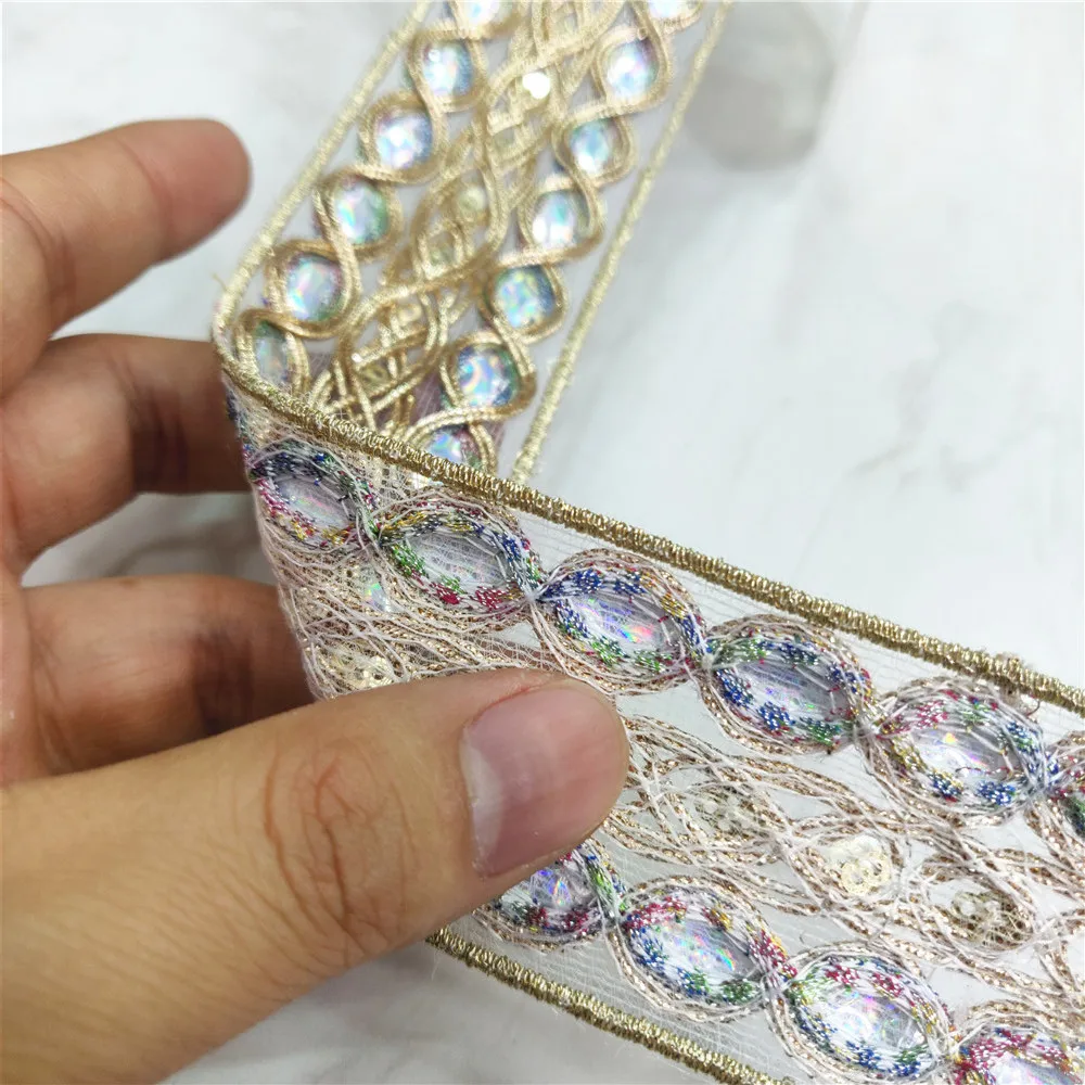 2.5/4.5 cm Width Colorful Sequins Gold thread 3D Embroidered Webbing White Sewing Lace For Wedding Needlework Dress