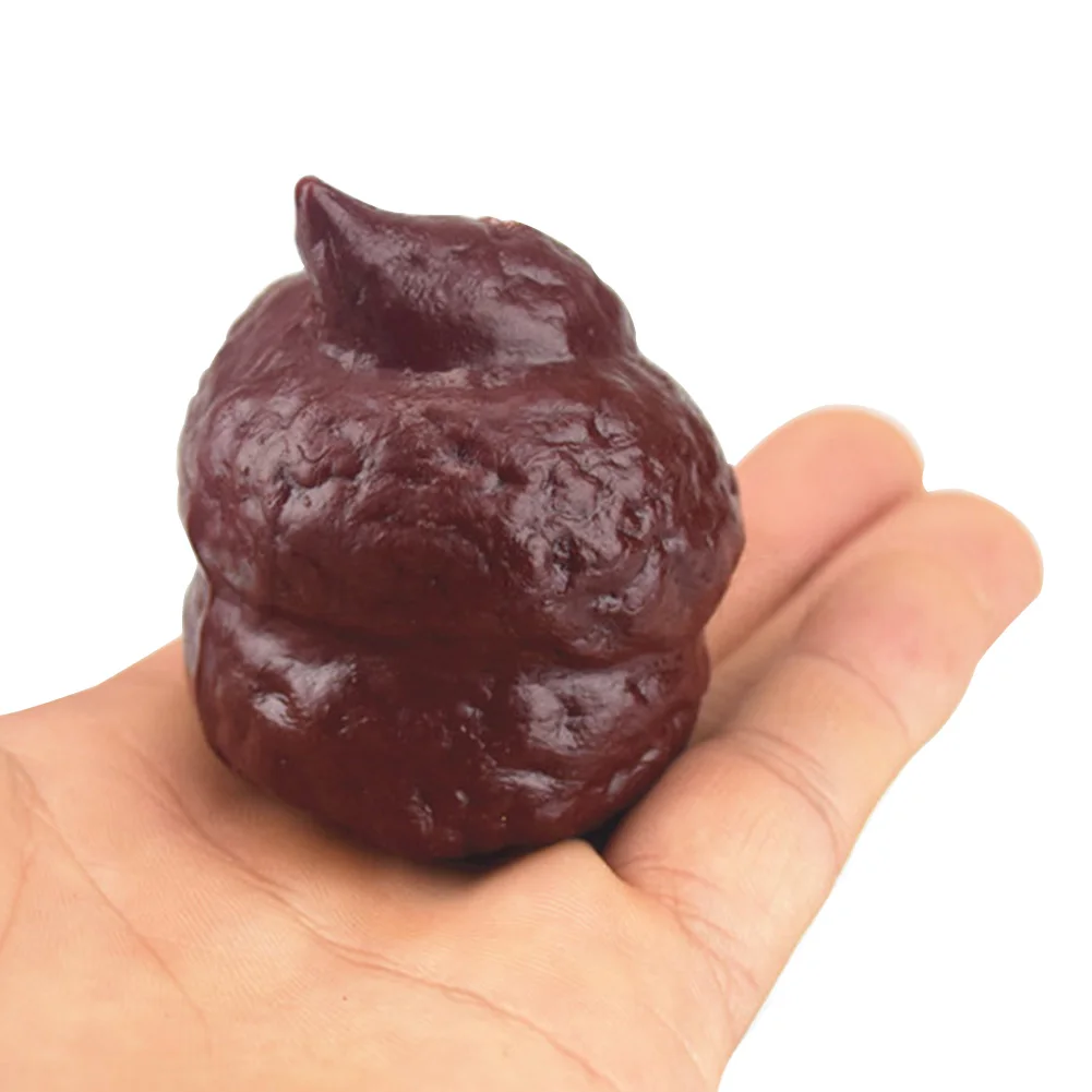 Мухи смешной подарок тараканов Maggot Mischief Turd поддельные Feces Забавные Игрушки Насекомые реалистичные шипы Poop практичный гаджет шутка - Цвет: Зеленый