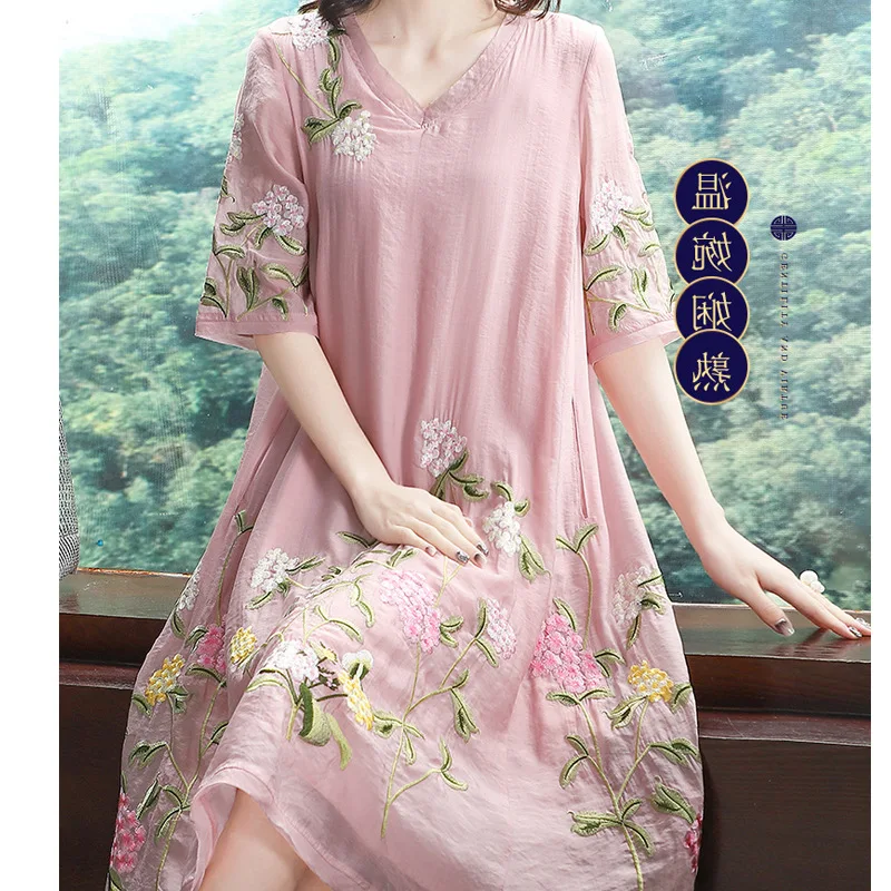 

2019 Spring New Style Ethnic-Style WOMEN'S Dress Retro Embroidered Chinese Costume Improved Chinese Clothing Women's Elegant Chi