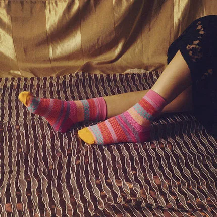 pink Модные носки женские цветные полосатые повседневные короткие носки Ретро Национальный Ветер в трубке зима Хлопковых Носков - Цвет: pink