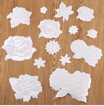 

White Rose Maple Leaves Flowers Embroidery Patches for Clothing Sewing Applique for Jean Crafts Sewing Accessories Clothes Decor