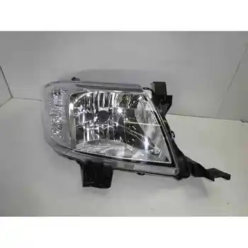 

RIGHT HEADLIGHT TOYOTA HILUX (KUN)