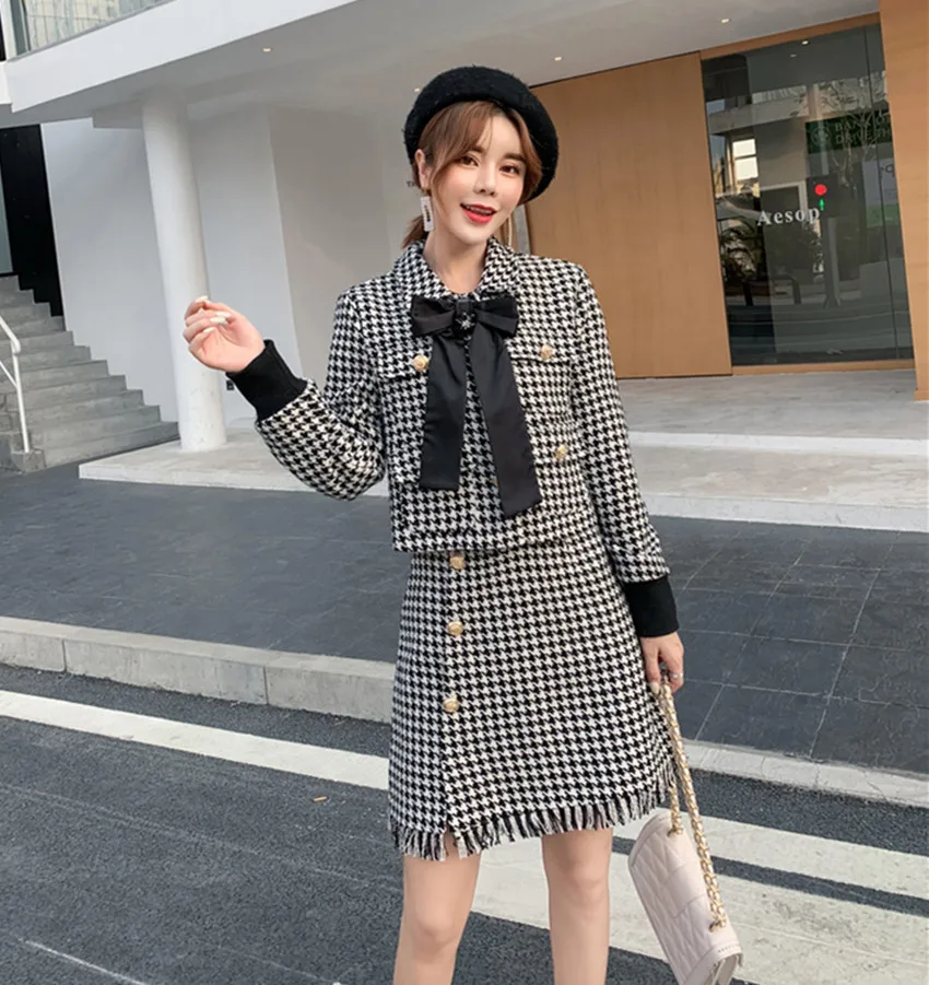 HAMALIEL High Quality Autumn Winter houndstooth Tweed 2 Piece Set Women Diamonds Bow Lapel Jacket+ Tassel Plaid Skirt Set
