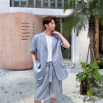

Male Casual Retro Fashion Thin Suit Blazers Jacket Men Summer 2 Pieces Suits Sets Shiny Short Sleeve Jacket Shorts