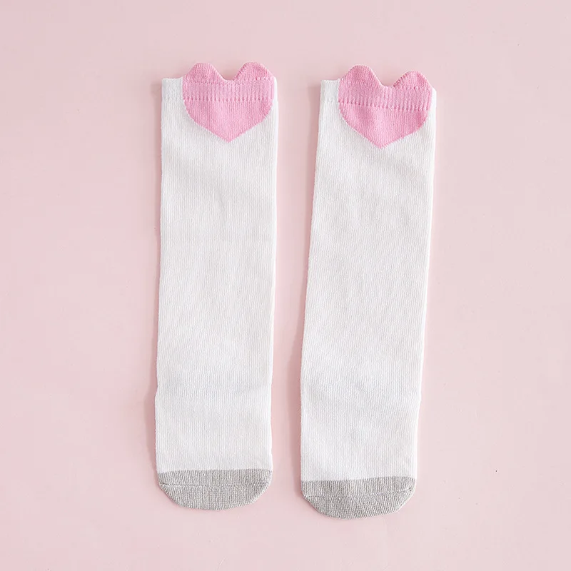 Хлопковые носки для новорожденных девочек носки средней длины без пятки с героями мультфильмов для маленьких мальчиков свободные носки с открытыми пальцами Детские гетры, гольфы для маленьких девочек - Цвет: Pink heart