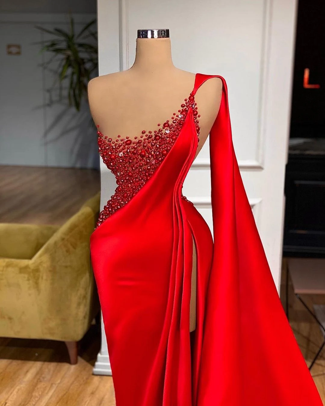 Elegant One Shoulder Red Prom Dresses Pearls Beaded   Sexy Side Split Long Evening Gowns Plus Size Mermaid   Pageant Dress