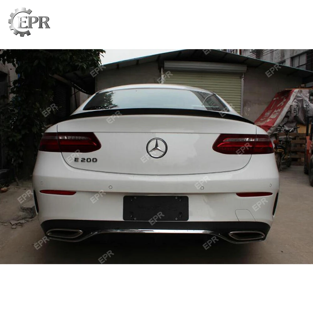 Покрытие из углеродного волокна для губ для Mercedes Benz E Class Coupe 2 двери W238 AMG Стиль 18-задний багажник спойлер тела комплект тюнинг для e-класс