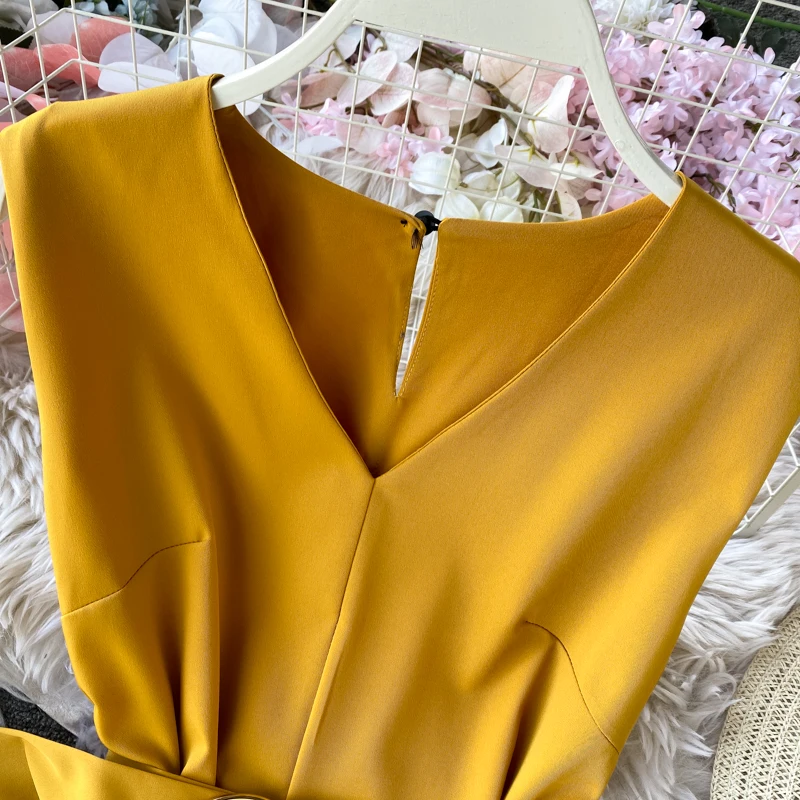 Amolapha, женское плиссированное платье с v-образным вырезом и поясом, Vestidos, сексуальные женские повседневные платья без рукавов