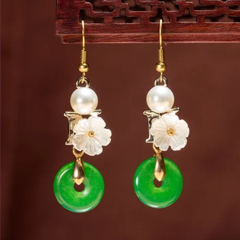 

Classic Style Light Yellow Gold Color Green Agates Round Hollow Drop Earrings with Flower Imitation Pearl Jewelry