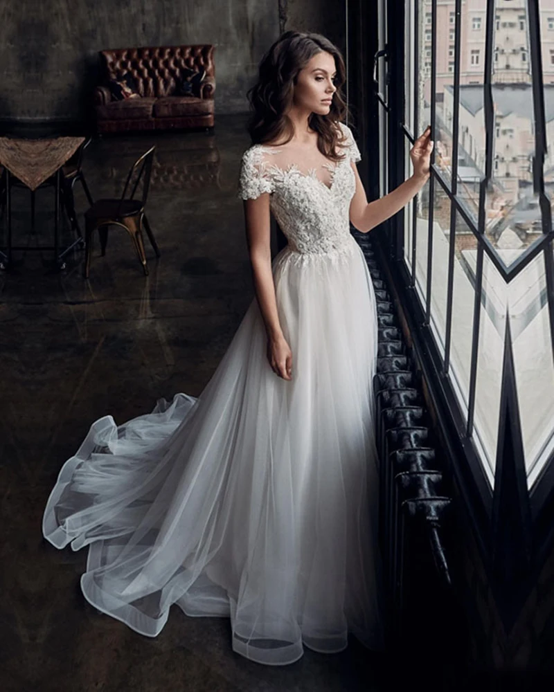 tulle wedding dress