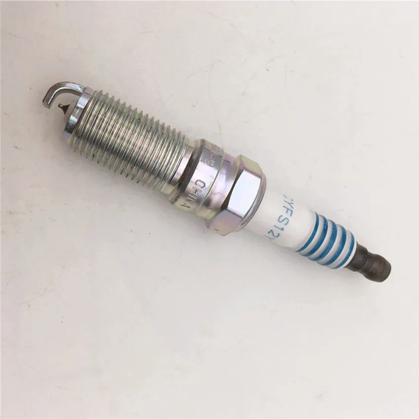 Иридиево-Золотая свеча зажигания CYFS12Y3 CV6E 12405 AA FKS FRS M6 YB JNH